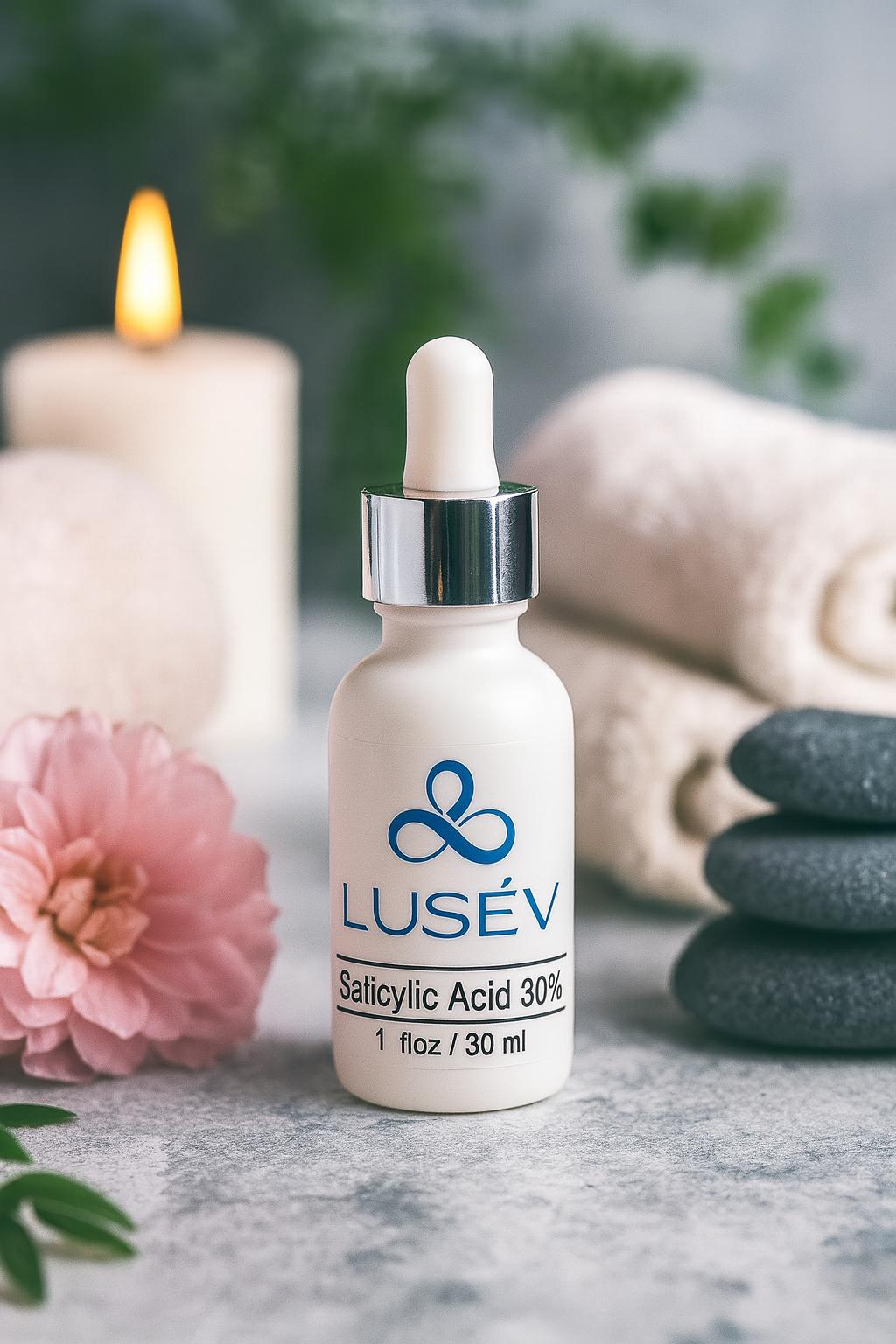 LUSÉV SALICYLIC ACID 30 % ( Peeling en capas )