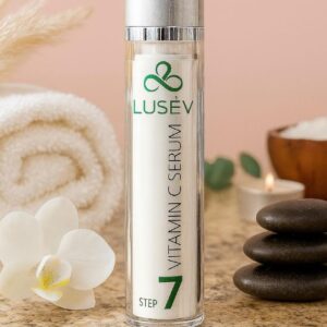 7.- VITAMIN C SERUM