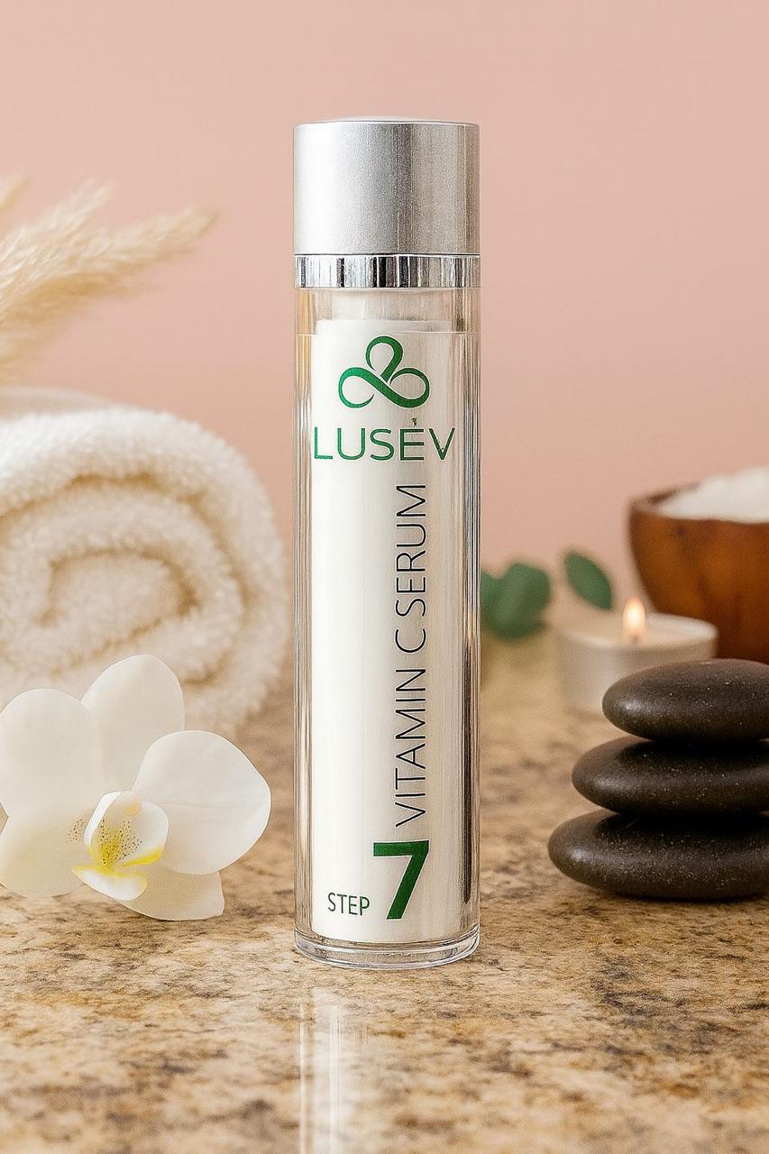 7.- VITAMIN C SERUM